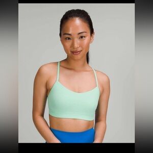 Lululemon Flow Y Nulu Bra *Light Support, A–C Cups in Wild Mint size 2